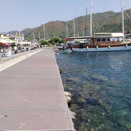 Uysal Suite And Loft Seaside 马尔马里斯 外观 照片