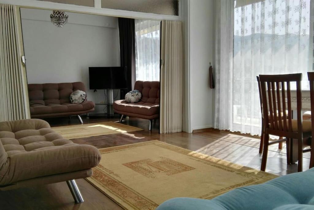 Uysal Suite And Loft Seaside 马尔马里斯 外观 照片