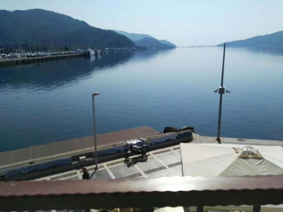 Uysal Suite And Loft Seaside 马尔马里斯 外观 照片